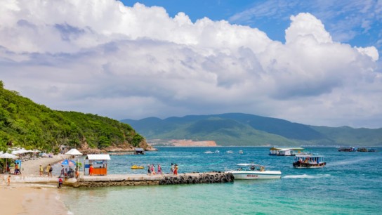 Muslim Elegant Retreat: Scenic Da Lat Highlands & Nha Trang Beach 5 days