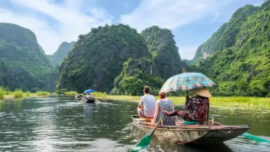 Northern Vietnam Explorer Hanoi, Tam Coc & Halong Bay 4 Days