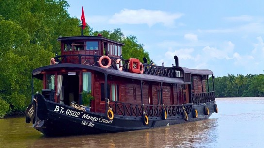 Mango Charter Cruise 2 Days: Ben Tre - Phong Nam - Con Oc - Mo Cay