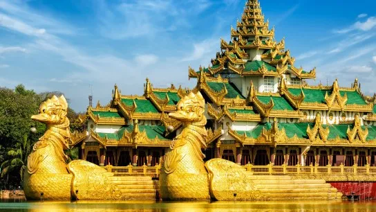 Day 1 Explore The Iconic Karaweik Hall On Kandawgyi Lake