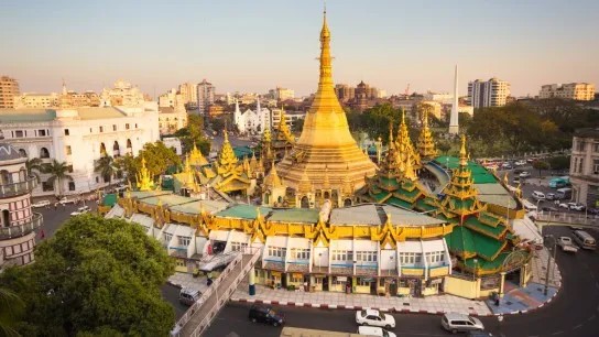 Day 6 Feel The Vibrant Atmosphere Of Sule Paya