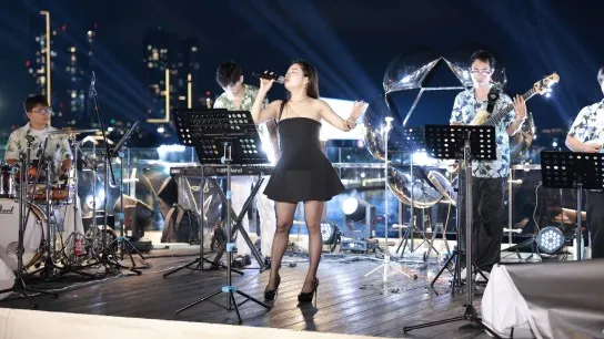 Enjoy Live Band Performance