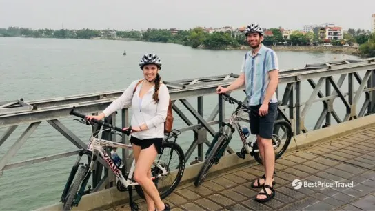Day 4 Join A Bicycle Food Tour In Hoi An Through Charming Streets