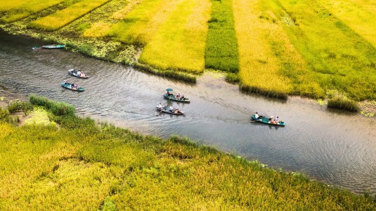 Hanoi - Mai Chau - Puluong Natural Reserve - Ninh Binh 4 days