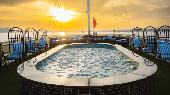 Amethyst Cruise Full Day