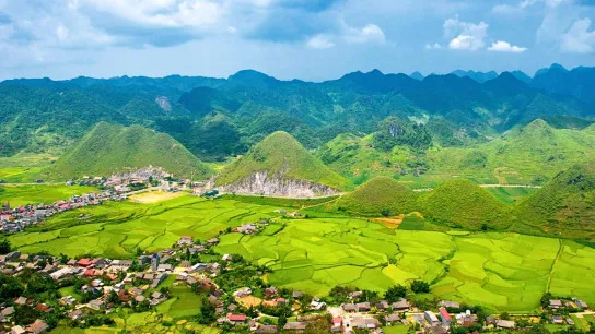 Day 1 The Fantastic View Of Quan Ba Twin Hills