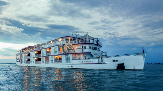 Heritage Line Jahan Cruise Upstream 4 days: Saigon - Phnom Penh