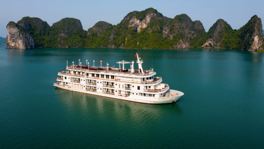 Paradise Elegance Cruise 2 Days 1 Night