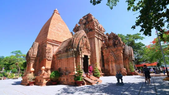 Po Nagar Towers A Group Of Ancient Hindu Temples