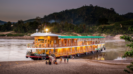 RV Pandaw Laos Cruise Downstream 11 days: Chiang Khong - Vientiane