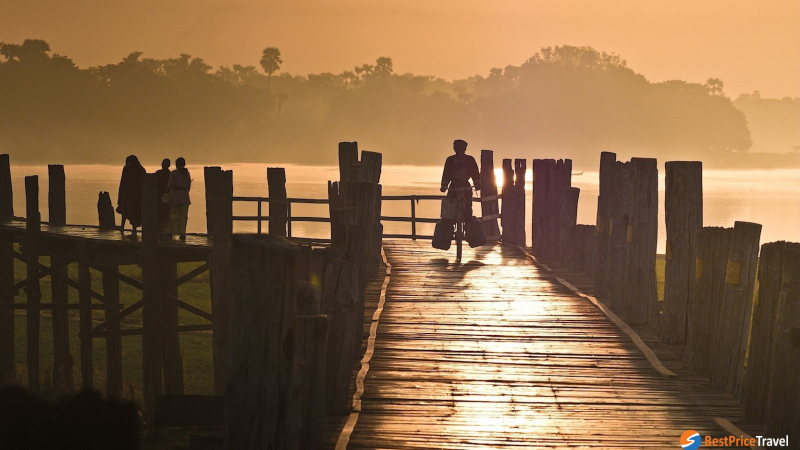 U Bein Bridge