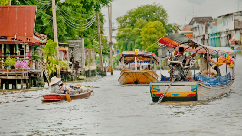 THONBURI CANAL TOUR 3