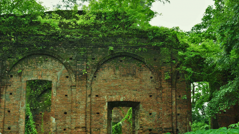 Ruin Portuguese Church
