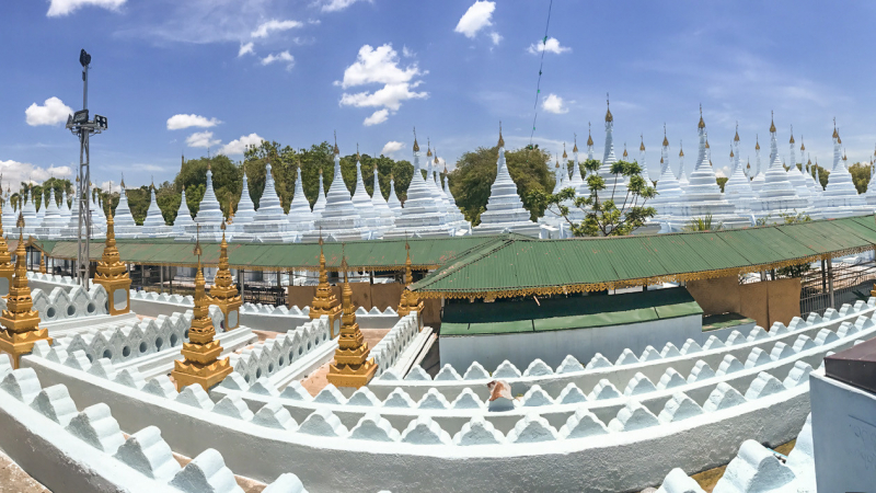 Kuthodaw Pagoda (2)