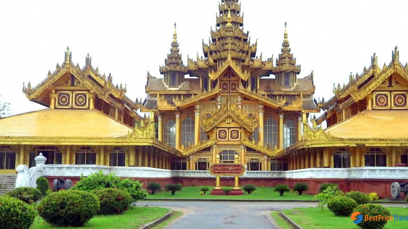 Kambawzathardi Golden Palace