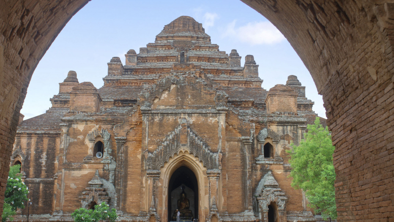 Dhammayangyi Temple Bagan