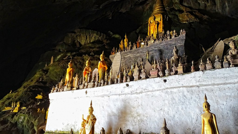 Pak Ou Caves
