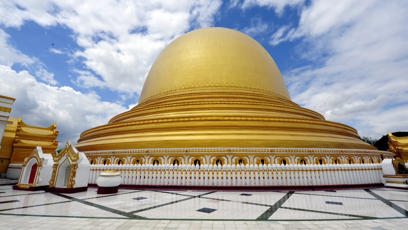 Kaung Hmu Daw Pagoda