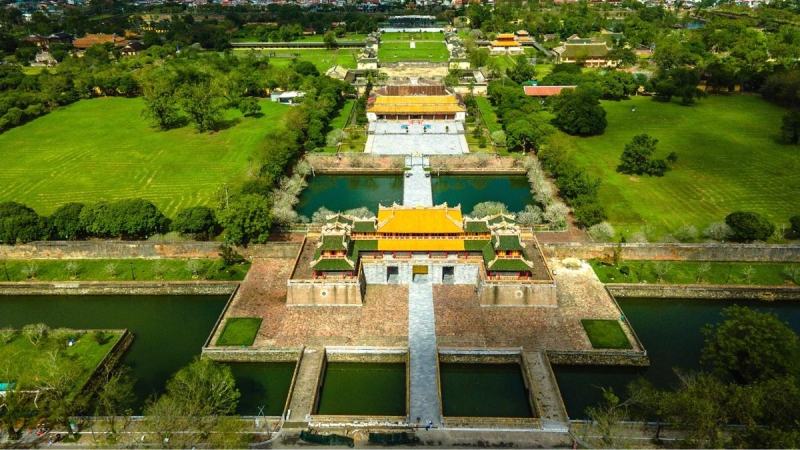 Day 12 Enjoy the beauty of Hue Imperial Citadel