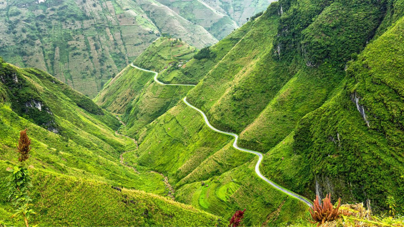 Day 3 Adventurous Ma Pi Leng Road For Young Adults