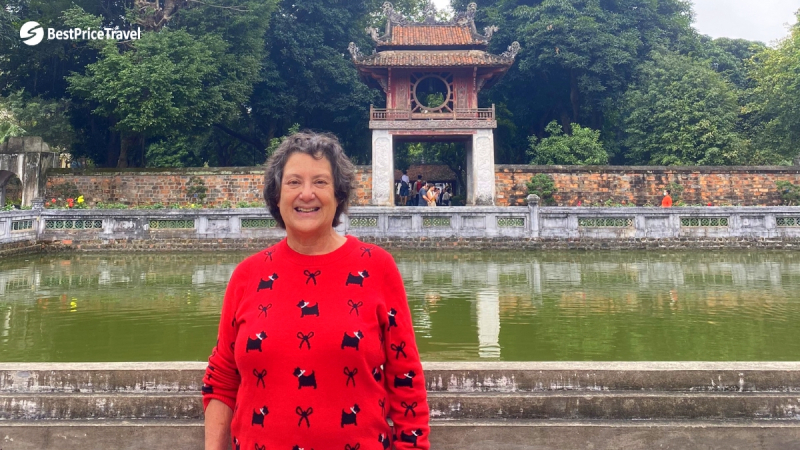 Wander Around The First University Quoc Tu Giam