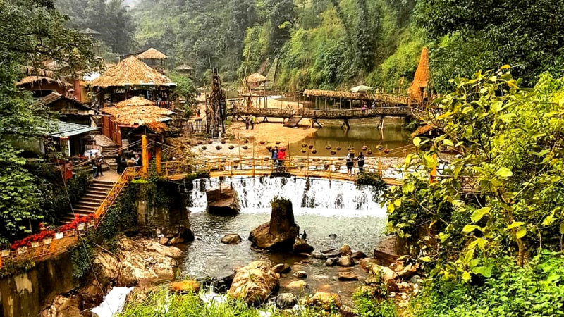 Experience The Cat Cat Village Of Black H’mong