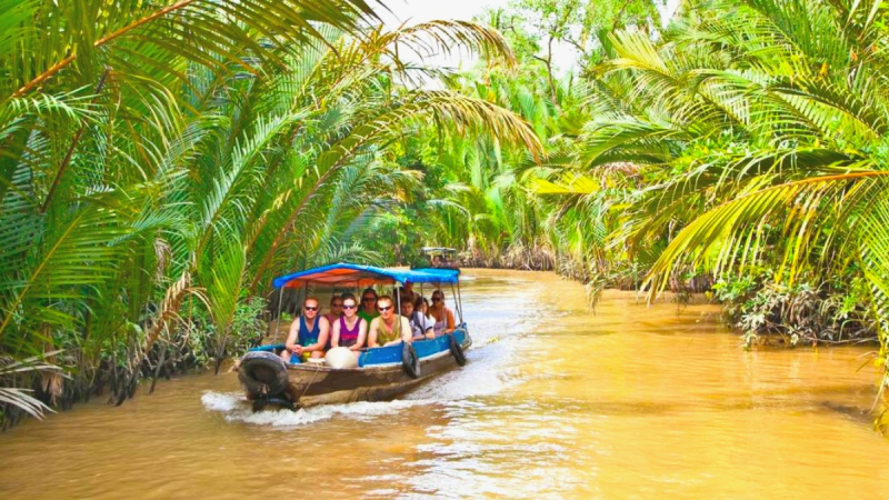 Day 2 Discover Tan Phong Island On A Sampan