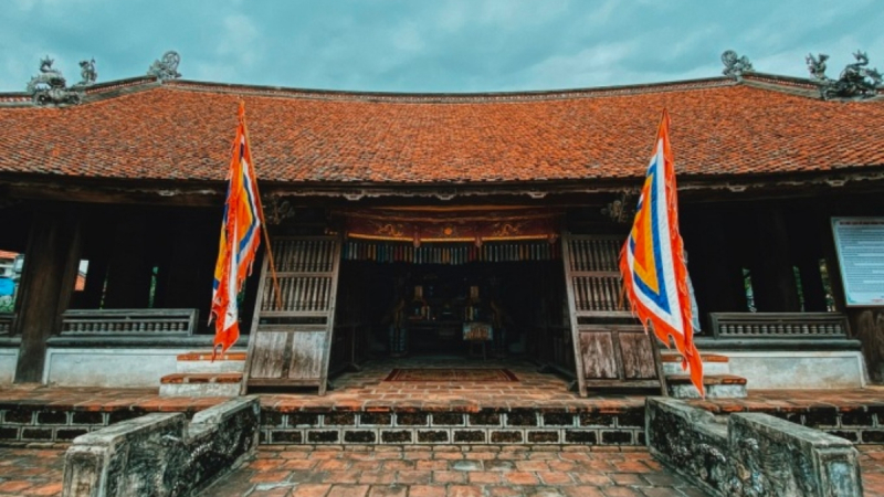 Duong Lam Ancient Village Full Day