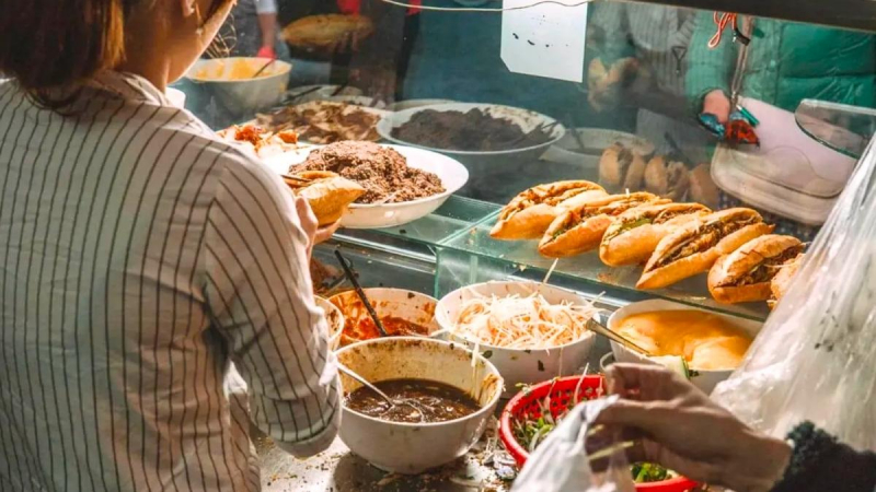 Enjoy The World Famous Banh Mi Of Madam Khanh, Queen Of Vietnamese Bread