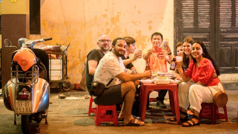 Hoi An Motorbike Street Food Tour Half Day