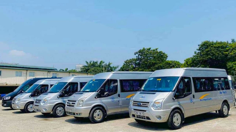 Start Your Journey To Sapa With A 16 Seats Limousine