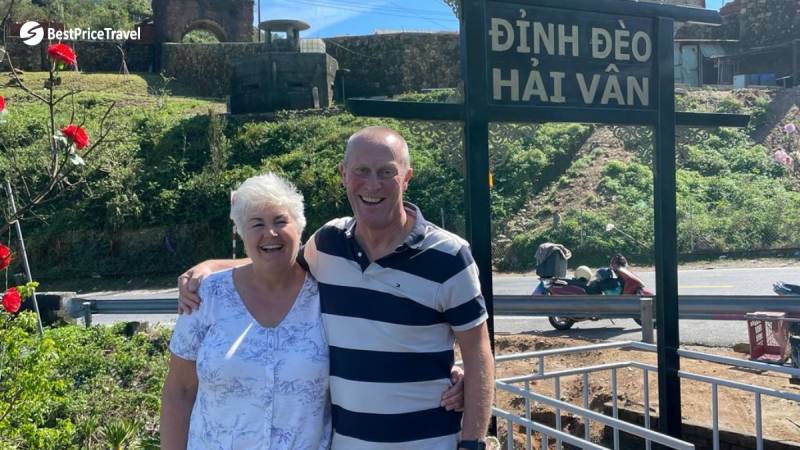 Take Beautiful Photos At Hai Van Pass