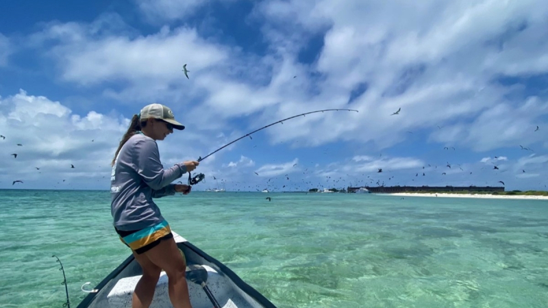 Travel To Deep Sea Fishing And Start Fishing