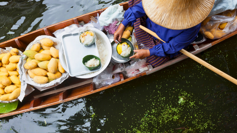 Day 3 Food Vendor At Damnoen Saduak