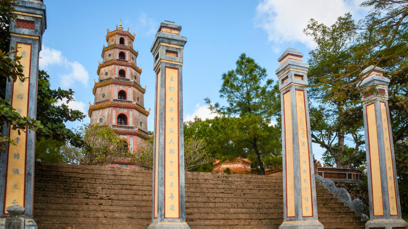 Day 9 Thien Mu Pagoda