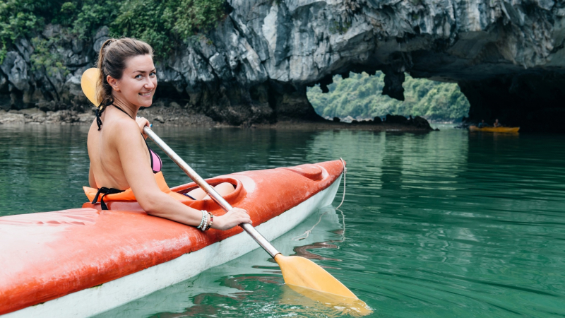 Day 5 Explore Dark & Light Cave In Halong Bay