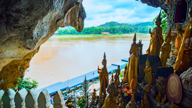 Day 8 Pak Ou Caves A Cave That Holds A Vital Religious Site