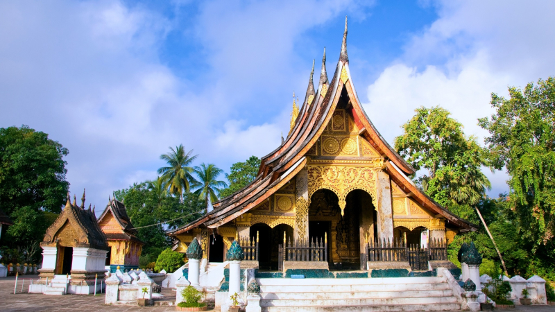 Day 2 Wat Xiengthong A Superb Piece Of Lao Temple Architecture