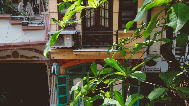 Take A Stroll Around Hanoi's Bustling Old Quarter
