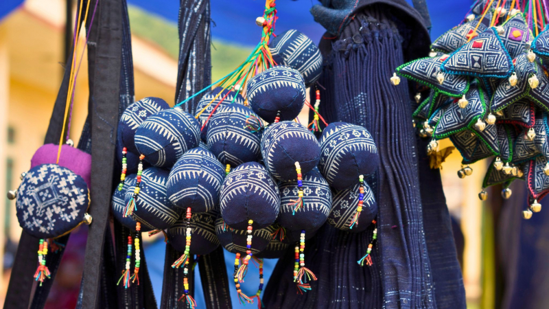 Purchase Some Unique Presents For Your Loved Ones When Visiting Muong Khuong Market