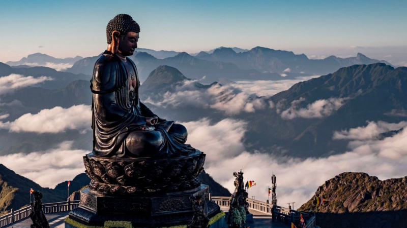 Visit The Great Buddha Statue