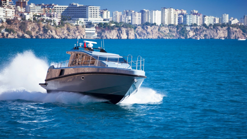 Enjoy An Exciting Cruise By Speedboat