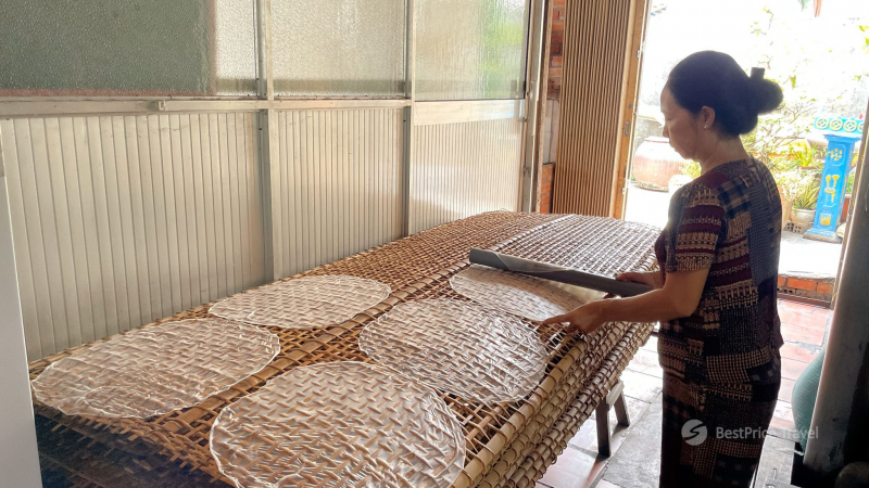 Day 2 Witness Local Making Rice Paper