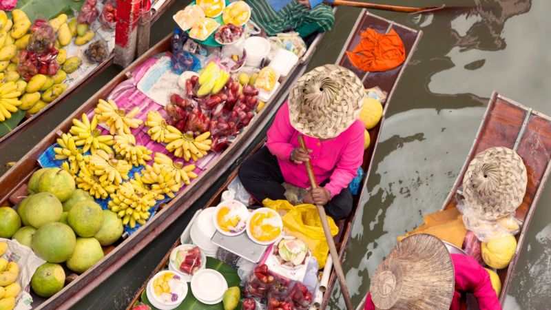 Day 1 Experience The Vibrant Atmosphere At Cai Be Floating Market