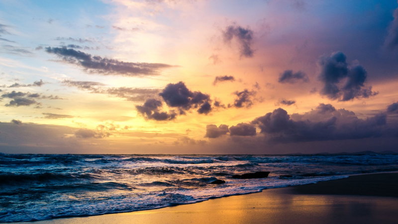 Day 3 Admire The Stunning Sunset View Along The Beach