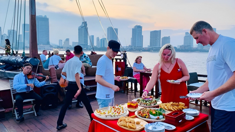 Come And Enjoy The Desert Buffet Served Onboard