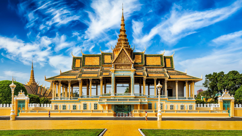 Phnom Penh Full Day City Tour By Cyclo