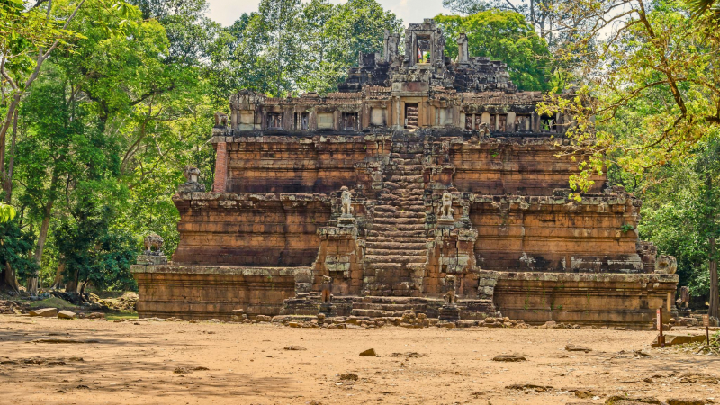 The Angkor Kings' Palace Complex Was Located In Royal Enclosure