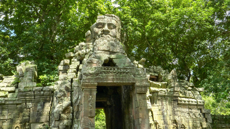 Day 1 West Gate Of The Ancient City Angkor Thom Is The Ideal Entrance For Tourist To Avoid The Crowds