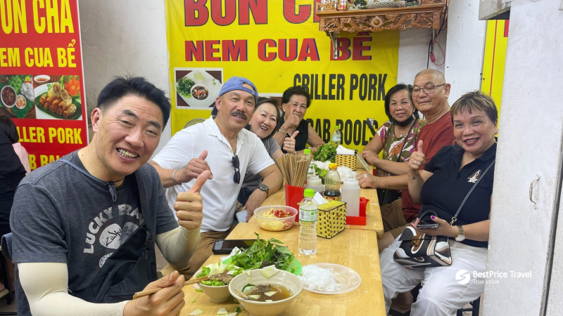 Savor Tasty Bun Cha And Nem Cua Be